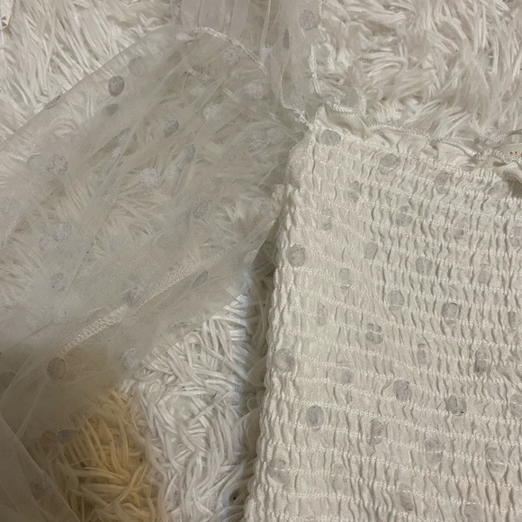 White Blouse - Picture 2 of 4